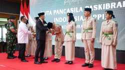 Wali Kota Surabaya Lantik Duta Pancasila Paskibra untuk Jadi Agen Perubahan
