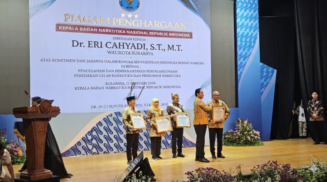 Komitmen Perang Narkoba, Eri Cahyadi Dianugerahi Penghargaan BNN