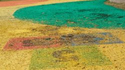 Baru di Pemerkan Ke Public Fasilitas Alun alun Mengalami Kerusakan