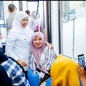 Lakukan Mitigasi Strategis, Gubernur Khofifah Pastikan Pasien PBI Tetap Terlayani Selama Masa Transisi