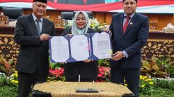 Pemkot Surabaya dan DPRD Setujui Perubahan Perda Pengelolaan Barang Milik Daerah