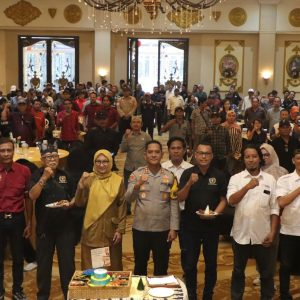 Peringati HPN 2026, Polresta Banyuwangi Ngopi Bareng Insan Pers di Hotel Aston
