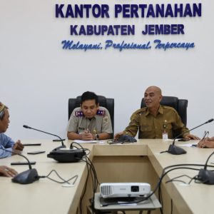 Satgas Tata Ruang Pemkab Jember dan BPN Fasilitasi Audiensi Warga Villa Indah Tegal Besar