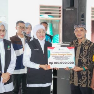 Salurkan Bansos dan Tali Asih Rp 5,26 Miliar untuk Warga Banyuwangi