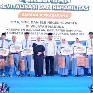 Khofifah Luncurkan MAMA MAU NAIK KELAS, 60 Sekolah se-Madura Direvitalisasi