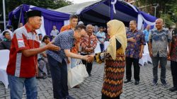 Khofifah Serahkan Truk Hasil Normalisasi Dimensi, Percepat Target Zero ODOL 2027 di Jatim