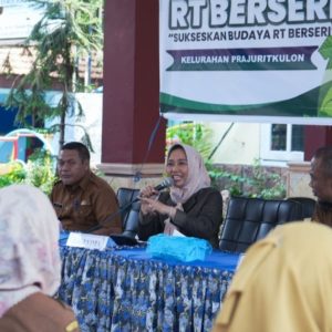 Budaya Program RT Berseri: Wali Kota Mojokerto Dorong Aktivasi Bank Sampah di Tingkat RT/RW