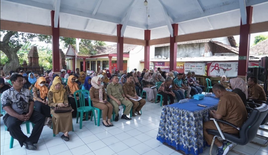 Budaya Program RT Berseri: Walikota Mojokerto Dorong Aktivasi Bank Sampah di Tingkat RT/RW