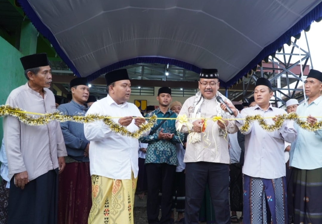 Santri, Sanitasi, dan Kisah Ali Mufthi