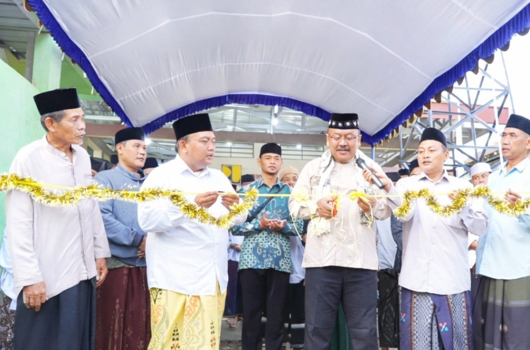 Santri, Sanitasi, dan Kisah Ali Mufthi