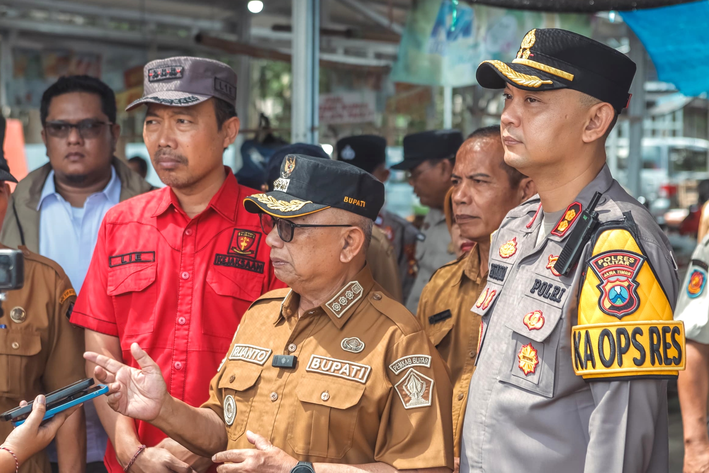 Jelang Idul Fitri 1447 H, Forkopimda Kabupaten Blitar Laksanakan Monev Pasar dan Pos Pengamanan