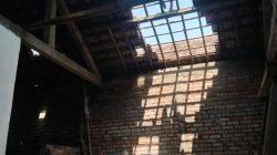 Bupati Subandi Pastikan Perbaikan Korban Puting Beliung di Kecamatan Sedati