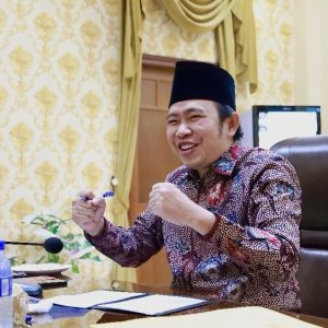 Bupati Fawait Segera Cairkan Ribuan Beasiswa Mahasiswa Jember 2026