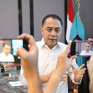 Timur Tengah Bergejolak, Wali Kota Eri Minta Warga Surabaya Tunda Perjalanan ke Luar Negeri