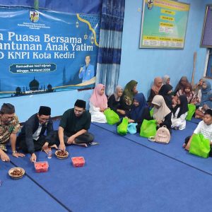 KNPI Kota Kediri Gelar Buka Puasa Bersama dan Santuni 30 Anak Yatim