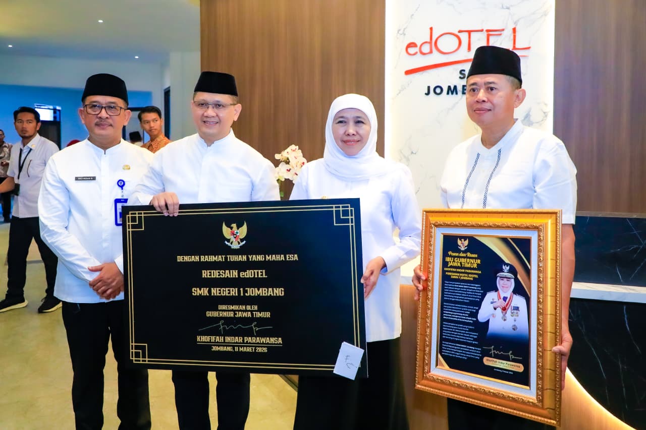 Fasilitas Terbaik di Jatim, Khofifah Harap edOTEL SMKN 1 Jombang Segera Beralih ke BLUD
