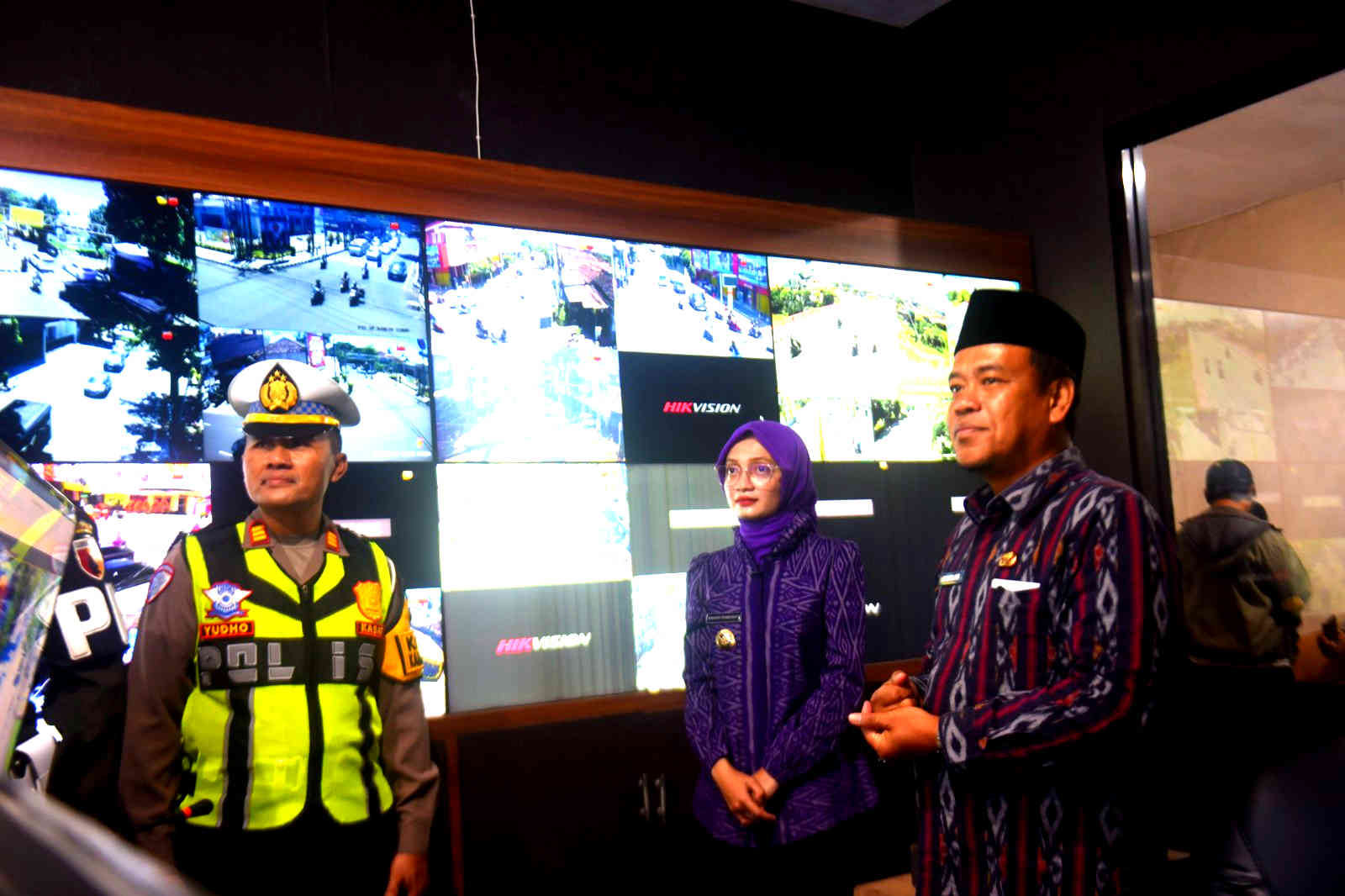Mbak Wali Tinjau Ramp Check Bus di Terminal Tamanan, Pastikan Angkutan Mudik Lebaran Aman