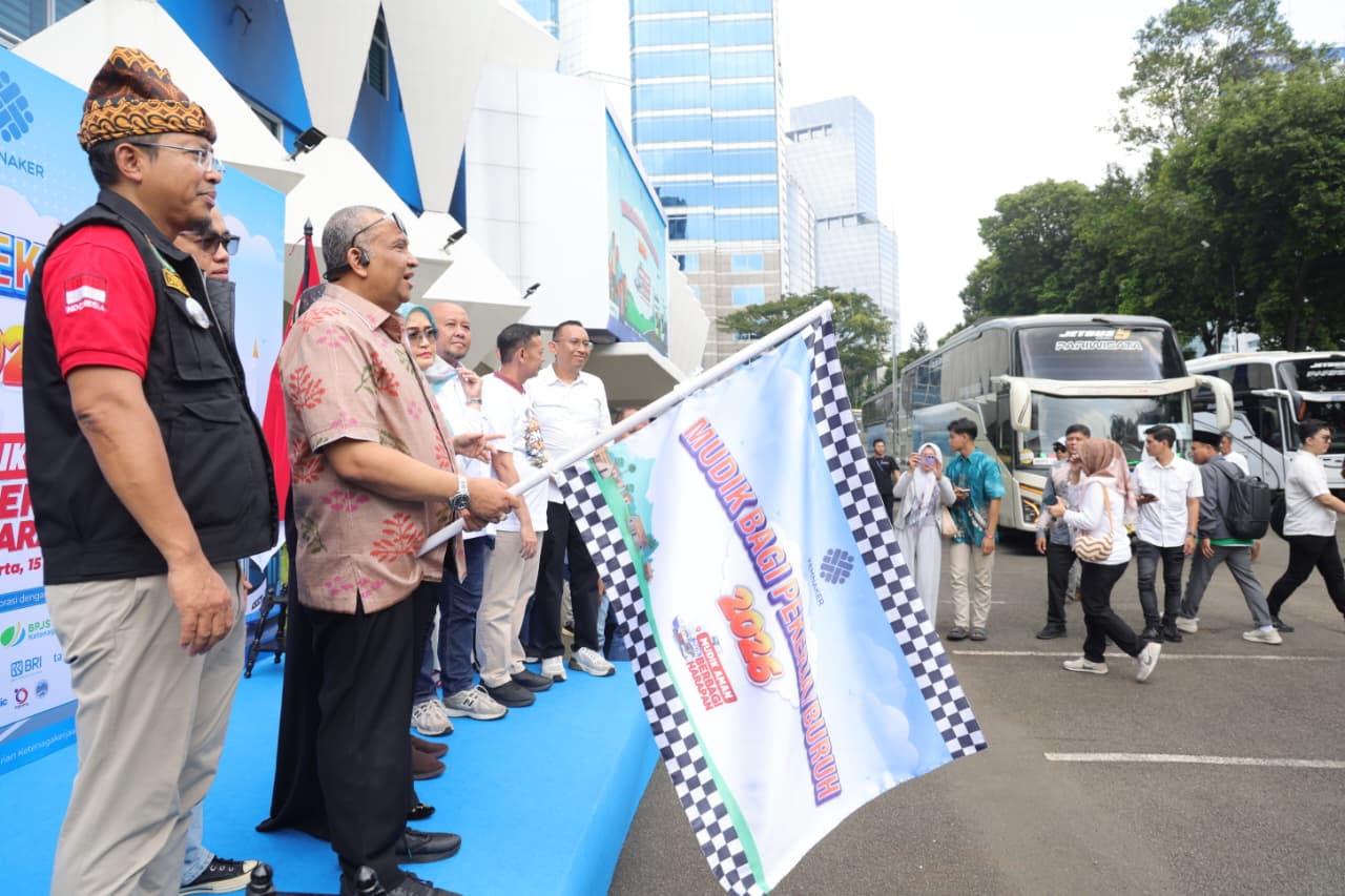 Mudik Lebih Aman dan Nyaman, Wamenaker: Buruh Layak Dapat Apresiasi Nyata