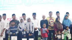 Sinergi Ulama-Umaro, Ponpes Wali Barokah Kediri Santuni Ratusan Anak Yatim dan Dhuafa
