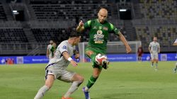 Persebaya Menang Tipis 1-0 atas Persita di GBT
