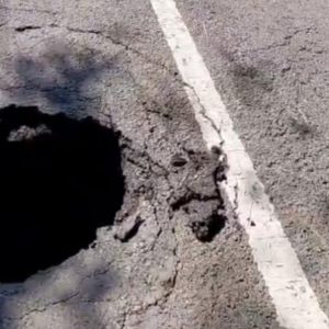 Diduga Sering Dilintasi Truk ODOL, Jembatan di Desa Glundengan Jember Jebol