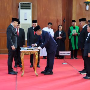 78 Pejabat Pemkot Surabaya Dimutasi, Ada Kepala Dinkominfo, Bappeda, Disdukcapil, Dinsos, dan Dinkes